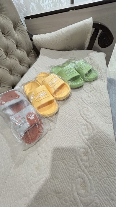 Продам тапочки по 2000