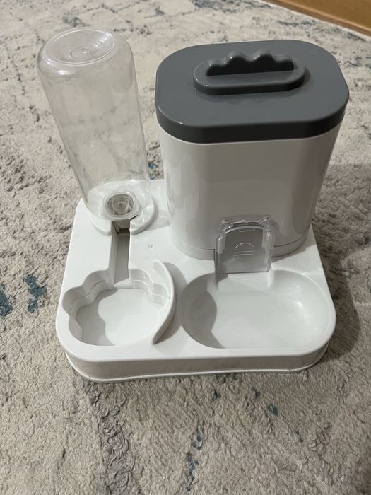 лежанка для кошки + миска