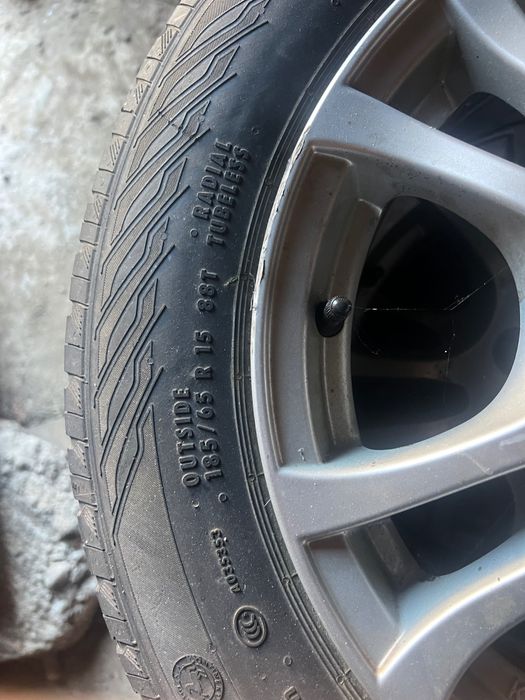 Летни гуми със джанти