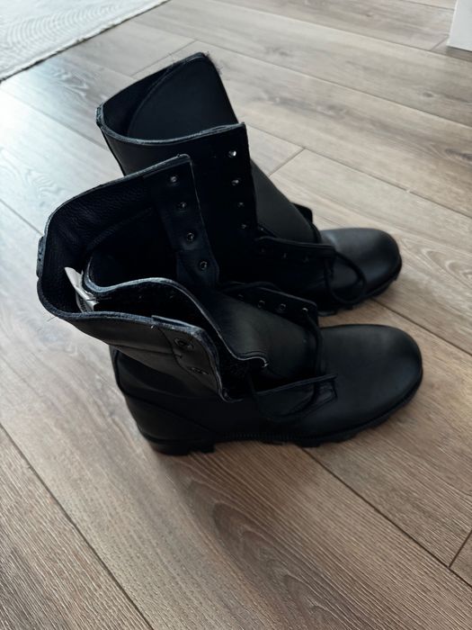 Продам НОВЫЕ берцы зимние