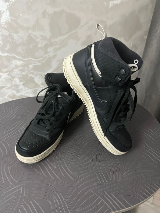 Продам кроссовки Nike в отличном состоянии