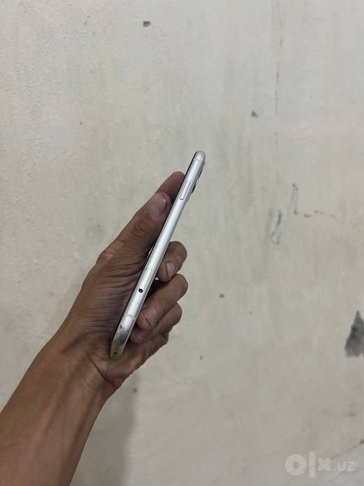 iPhone 11 sotiladi
