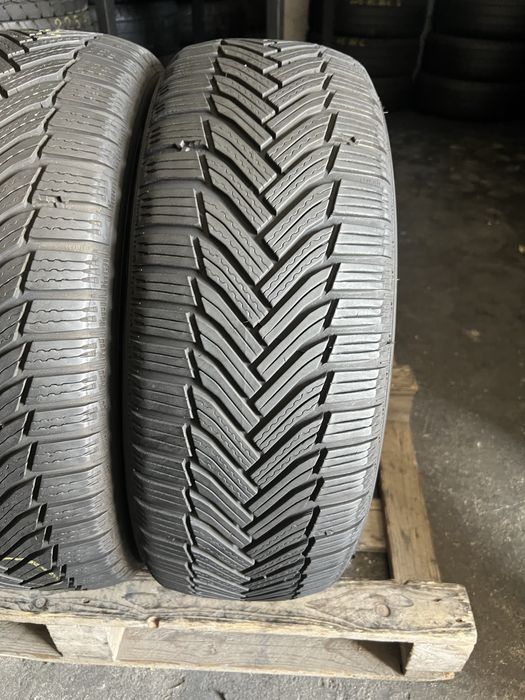 2 anvelope de iarna 215/55/17 Michelin!