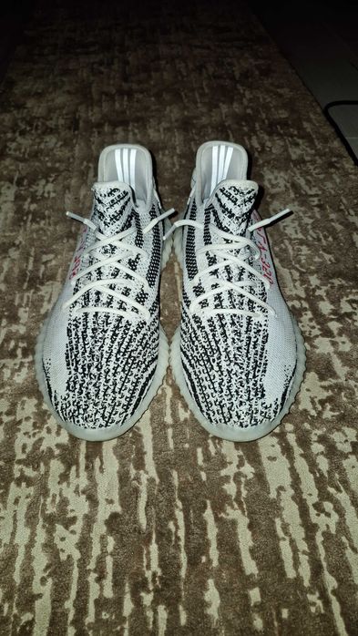 Yeezy Boost 350 Zebra