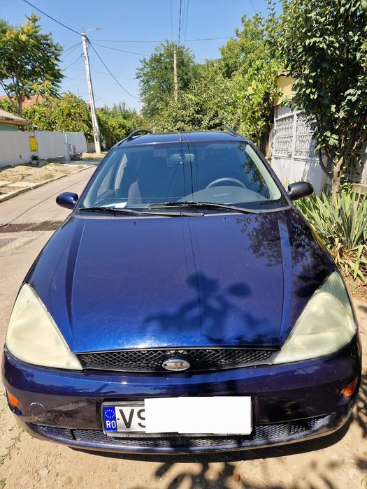 Vând Ford Focus an 2000