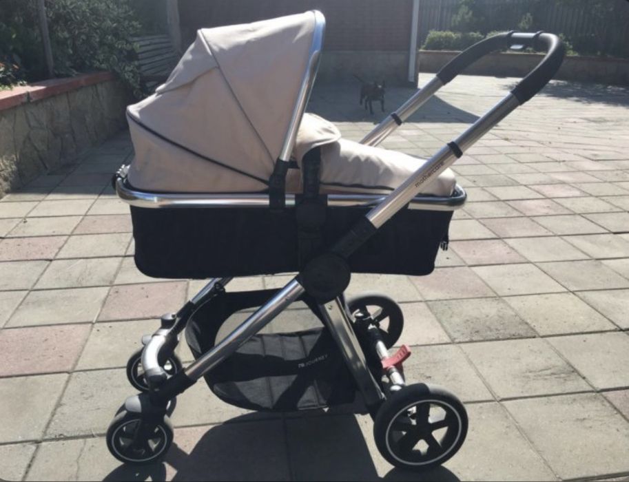 Коляска Mothercare