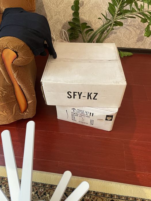 Продется новые люстры