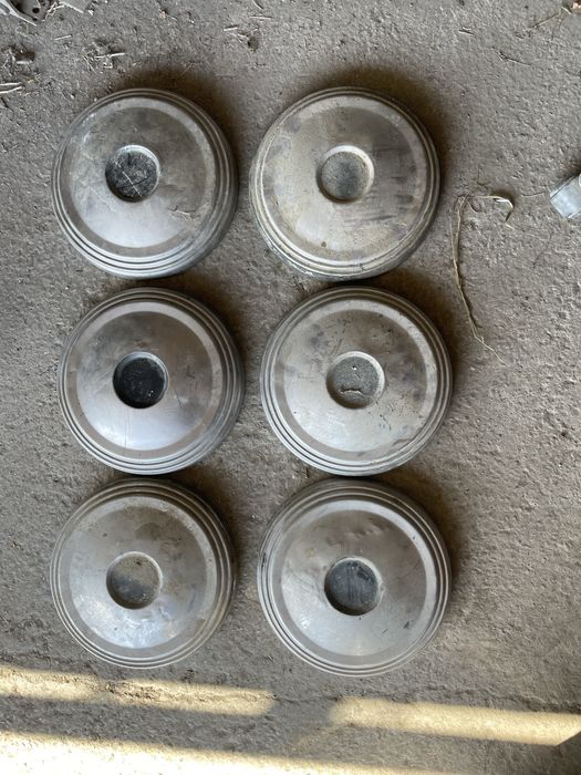 огледало и капци за волга