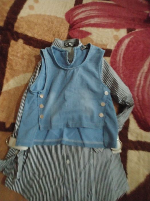 Продам комплект рубашка и жилетка