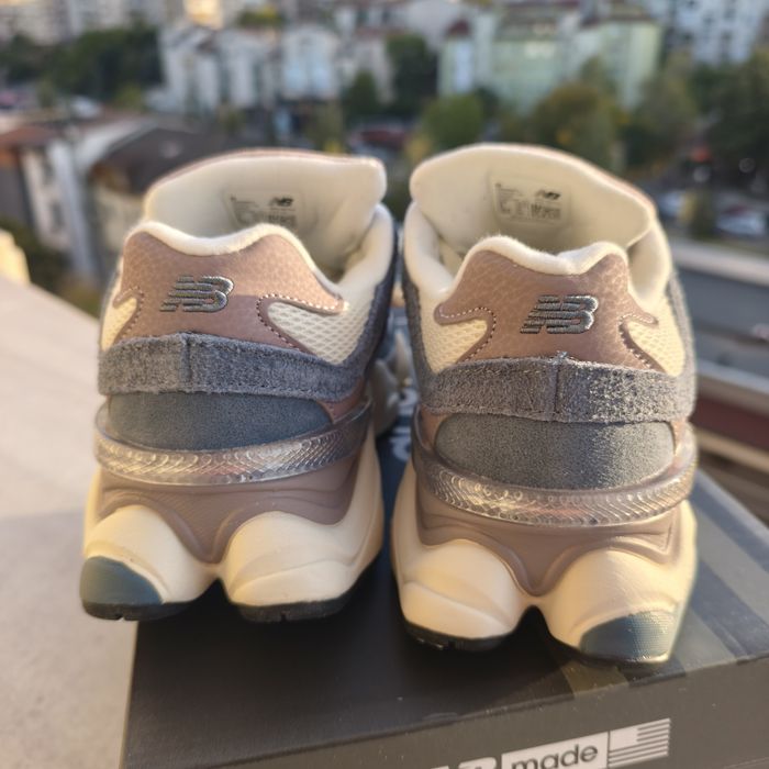New Balance 9060 Navy Ice Wine 39.5
