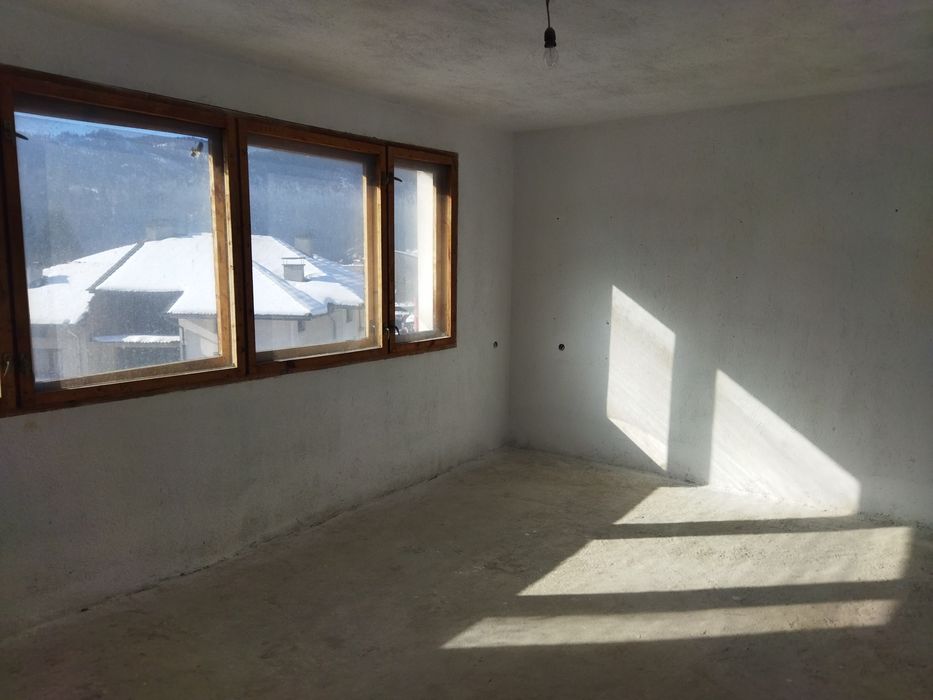 Продава се Четиристаен апартамент в Смолян, Горно Райково - 135 кв.м за 889 €/кв.м - Снимка #9