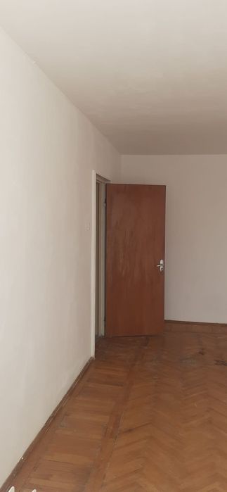 Vând apartament 2 camere,sector 2