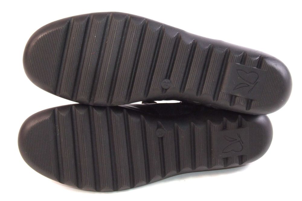 Ghete sport, piele naturala 100%, mas. 40, Made in Germany, NOI