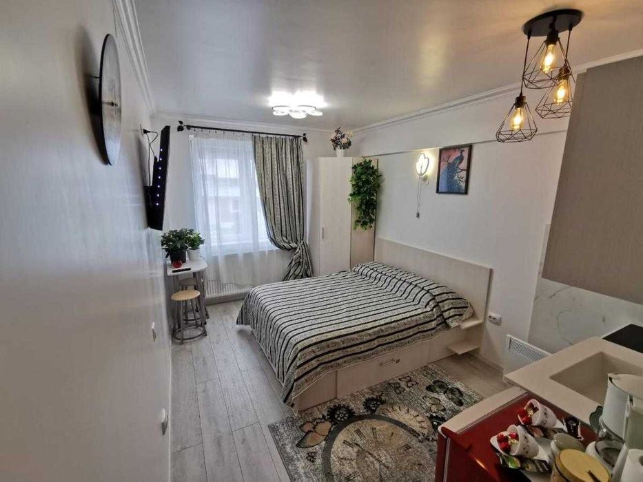 1Small studio, central, Sinaia, selfcheckin /pret redus de extrasezon