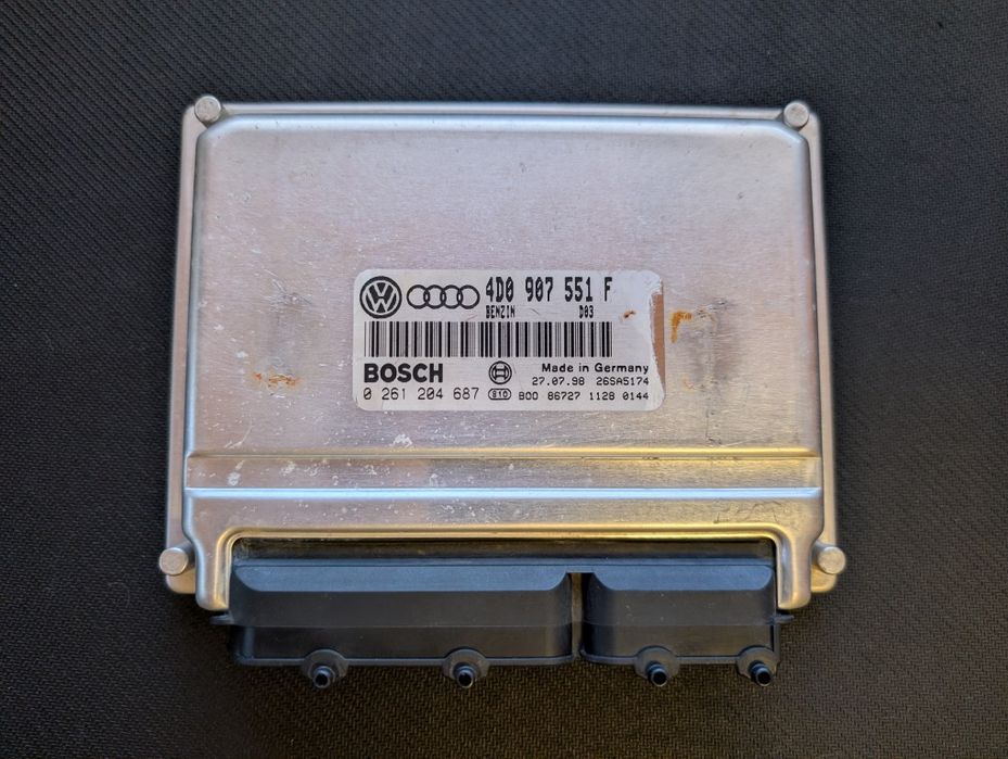 Компютър двигател 2.8 Audi A6 C5 - 4D0 907 551 F