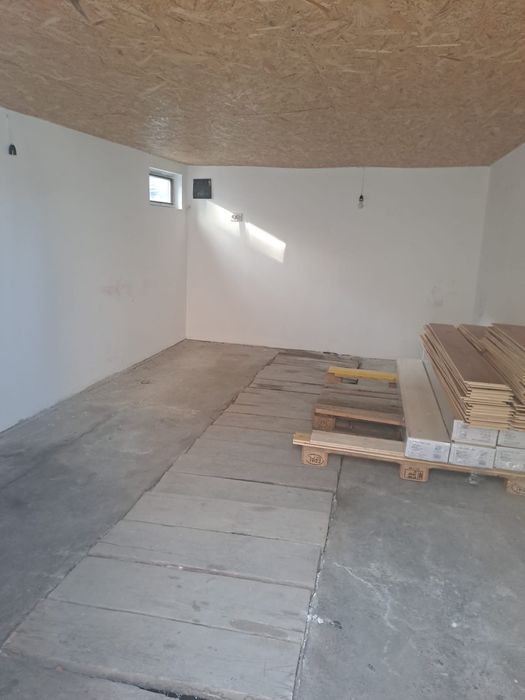 Vand garaj in centrul Targu Muresului