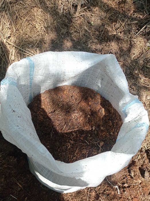 Навоз козий в мешках