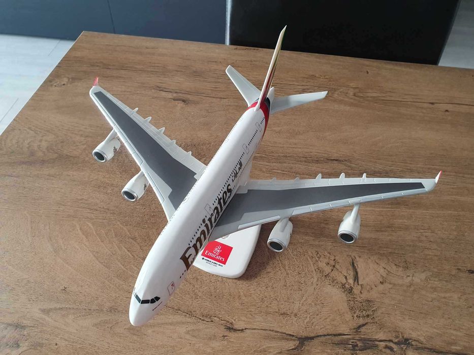 Macheta avion Emirates A380 | Decoratie | Perfect pt cadou