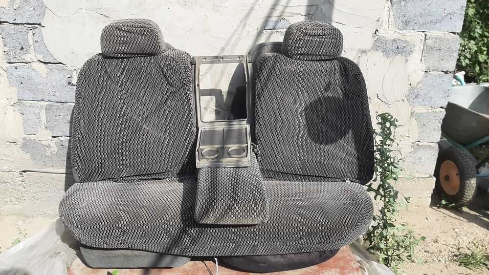 2110 сиденье зад