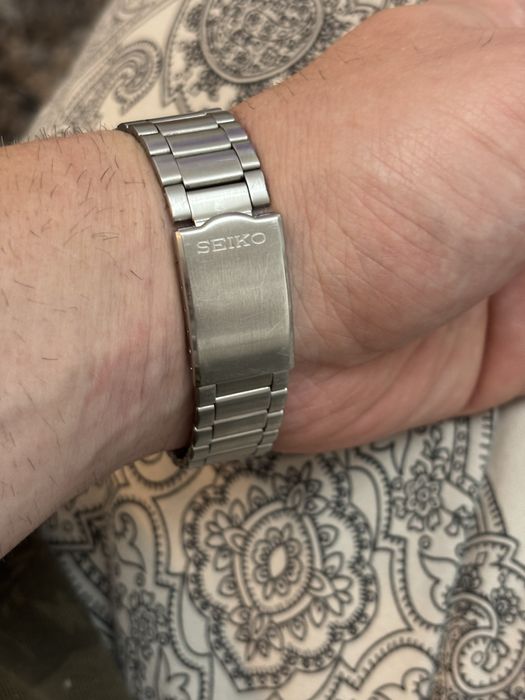 Seiko 5 automatic day date