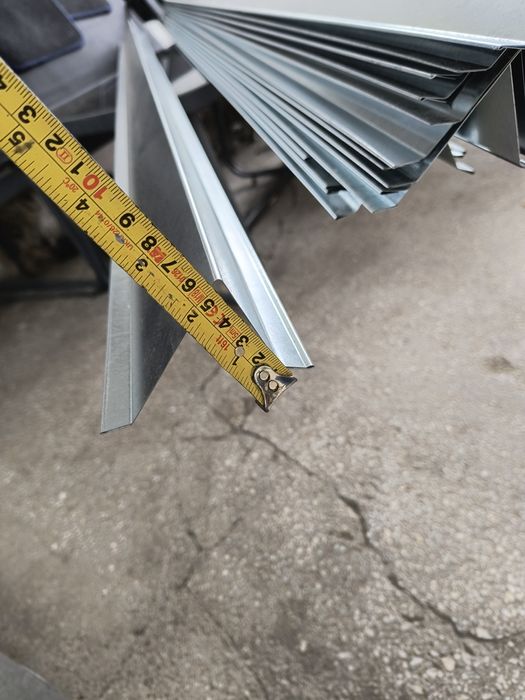 Vând parazapezi zinc