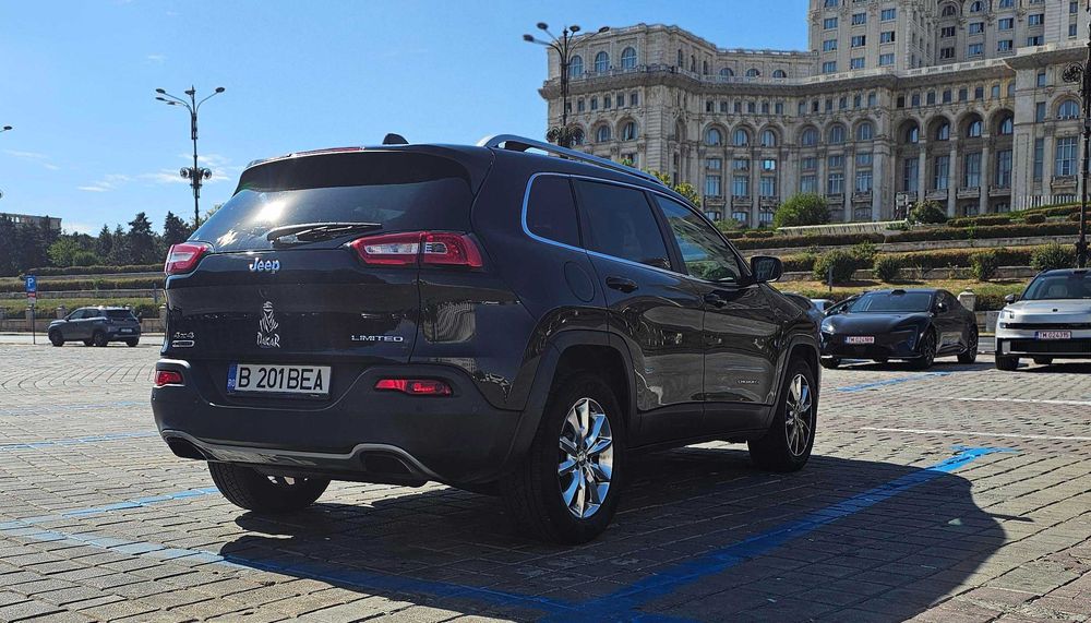 JEEP Cherokee 2019 — imagine 5