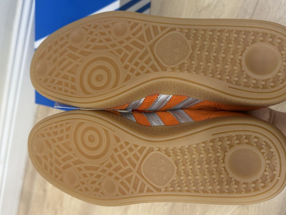 Кроссовки адидас оригинал