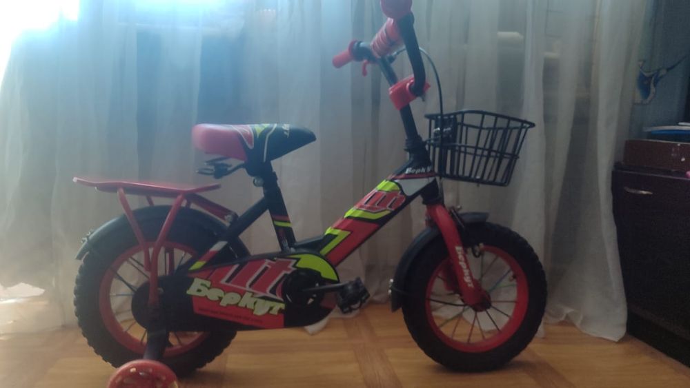 Детский велосипед