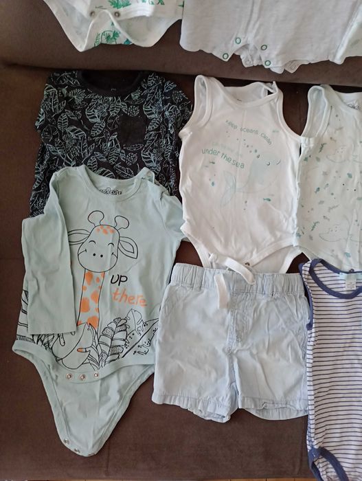 Лот бебешки дрехи р-р 74