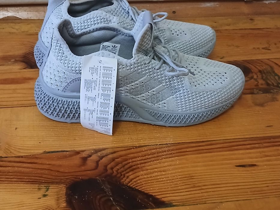 Маратонки ADIDAS