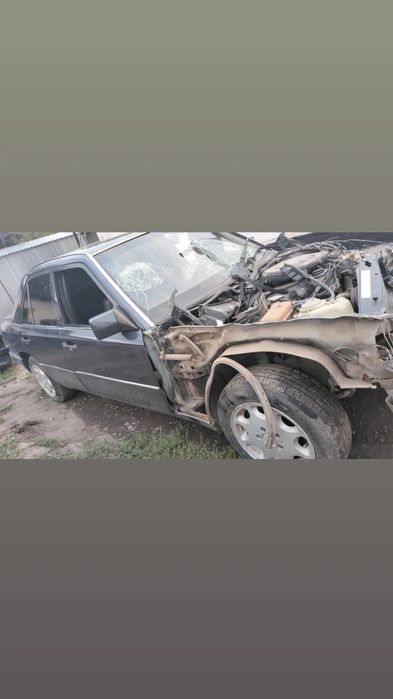 Запчасти на Мерседес 124