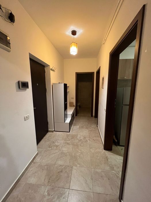 Închiriez apartament 2 camere