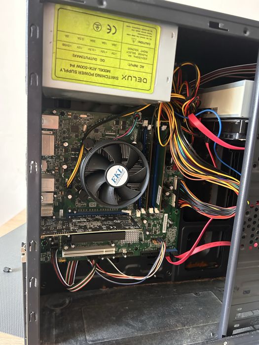 PC Desktop + Monitor Dell