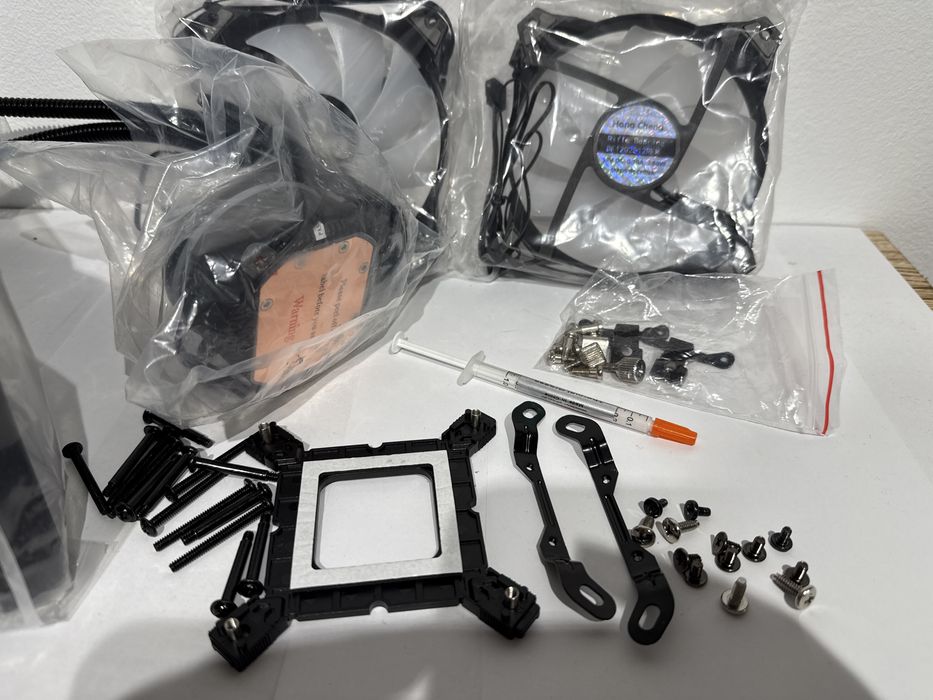 Cooler procesor CPU lichid AIO EMPIRE GAMING Guardian G-V20 Intel AMD