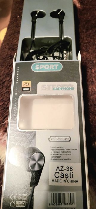 Casti audio cu fir