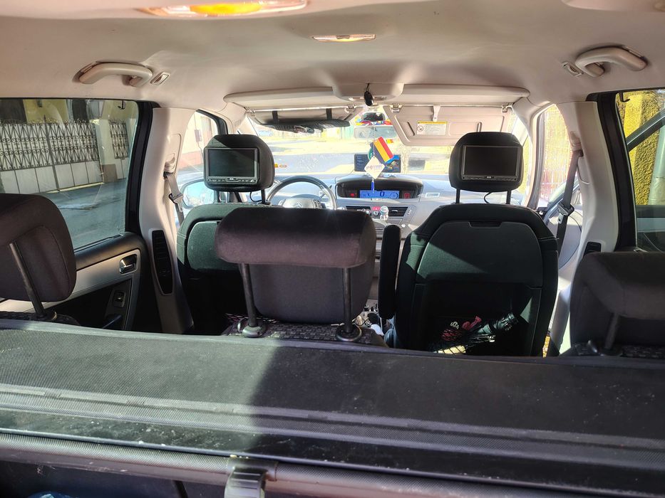 Citroen c4 grand picasso 2l automat 2008