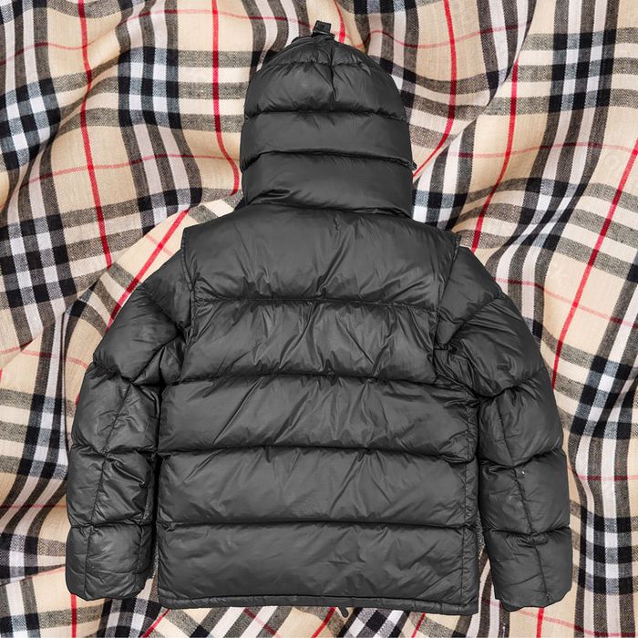 Burberry detachable jacket