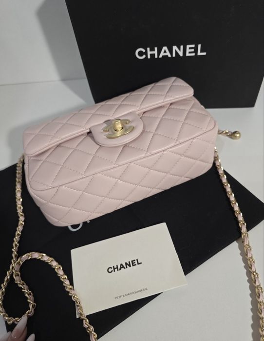 Чанта Chanel Flap Bag Pink, продават се на Топ Цена от 170€, Нови
