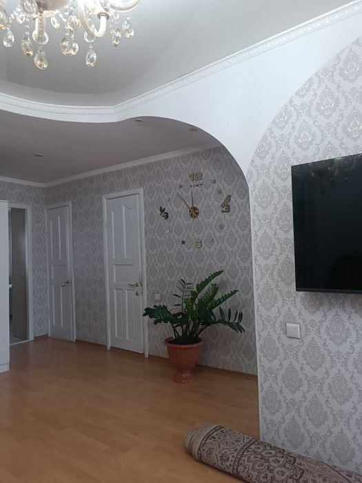 Двухкомнатная в центре