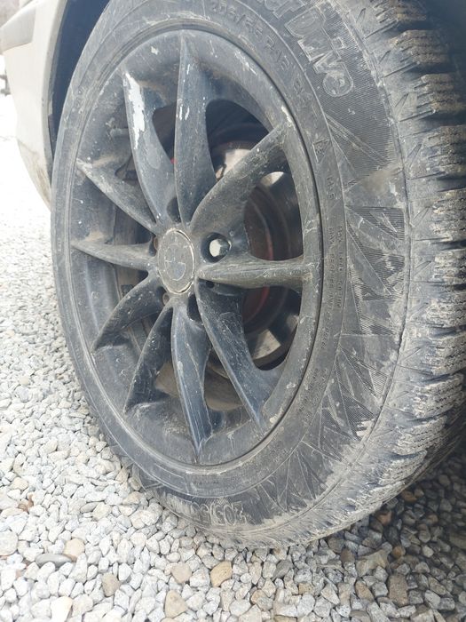 Vând jante Bmw r16 în stare foarte bună ,mai multe detalii privat