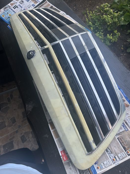 Решетка за Мерцедес w221 с дисктроник