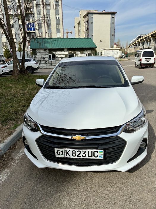 Chevrolet Onix 3LT MT