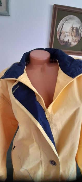 Geaca dama tip sport