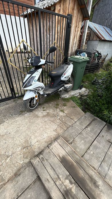 Vand scuter 49cc 2T