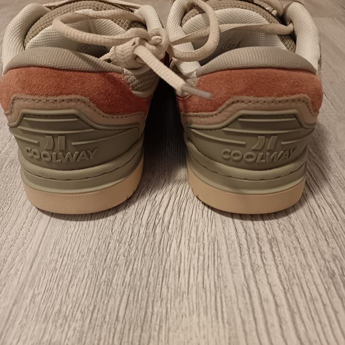 Adidași noi Coolway