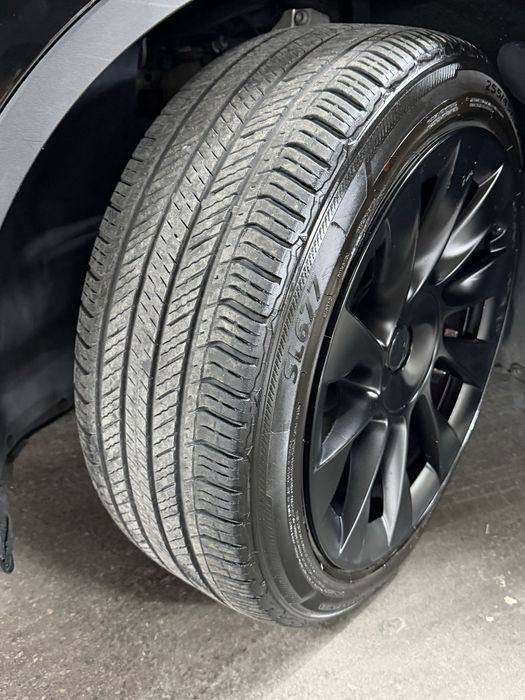 Tesla Model Y Performance 0-100 ga 3,5 sekund