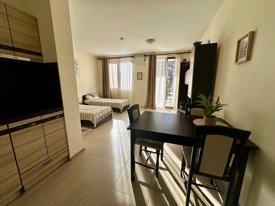 Продава се Едностаен апартамент в к.к. Слънчев бряг - 44 кв.м за 1387 €/кв.м - Снимка #2