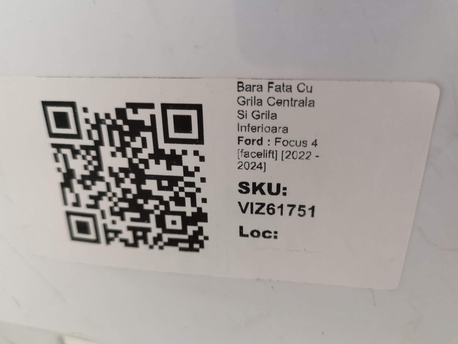 Предна броня с централна и долна решетка Форд Фокус 4 / Ford Focus 4 [