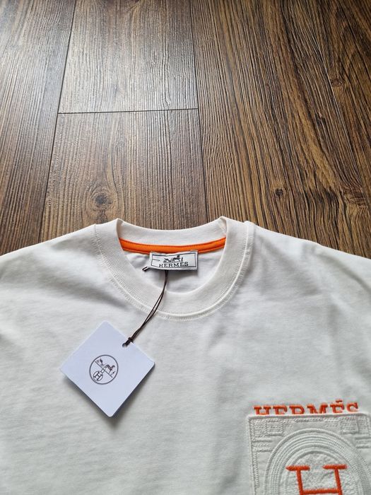 Страхотна мъжка тениска размер М