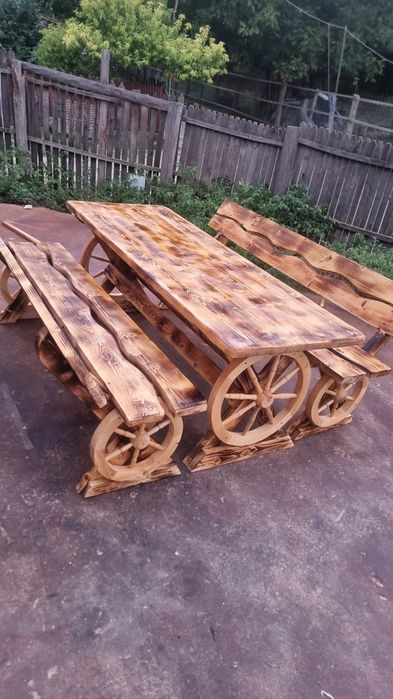 Mobilier rustic pentru gradina